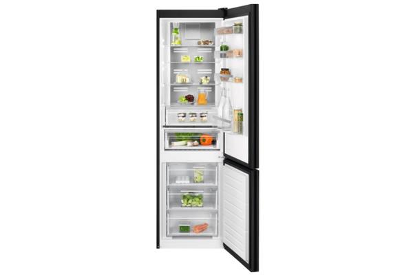 Prostostoječi hladilnik Electrolux LNT7ME34K1