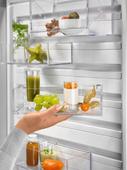 Prostostoječi hladilnik Electrolux LNT7ME34X2